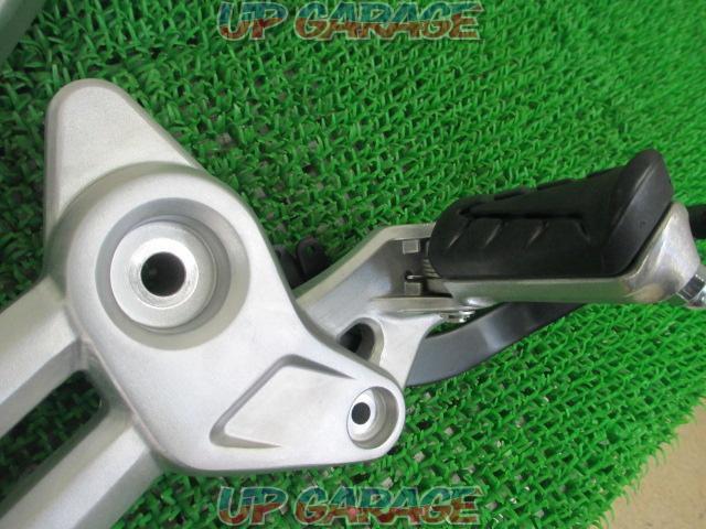 HONDA
Genuine step set
GROM(JC92)21’-02
