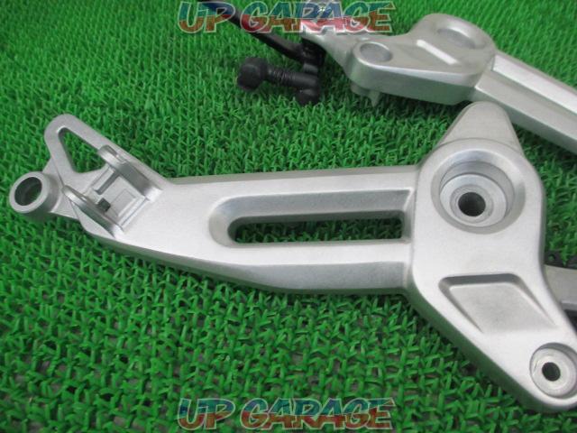 HONDA
Genuine step set
GROM(JC92)21’-04