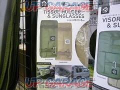※
(Excluding tax)
\\ 600
PGR-104
Proud Gear
antibacterial tissue
&amp;
Sunglasses holder