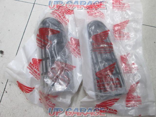 HONDA
Genuine
Bike
Parts
VF1000R
Step rubber
50661-MJ4-670-02