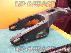YAMAHA (Yamaha)
Genuine swing arm
YZF-R1