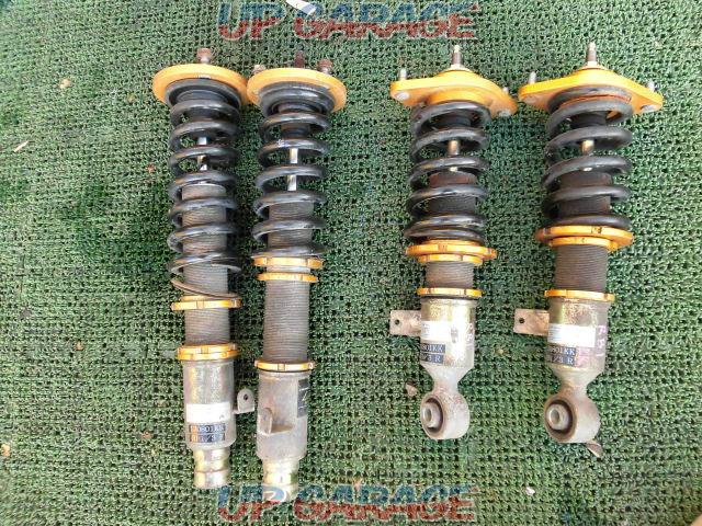 Lehrmeistrレアマイスター 減衰力12段調整フルタップ式車高調 中古パーツ買取 販売のアップガレージ