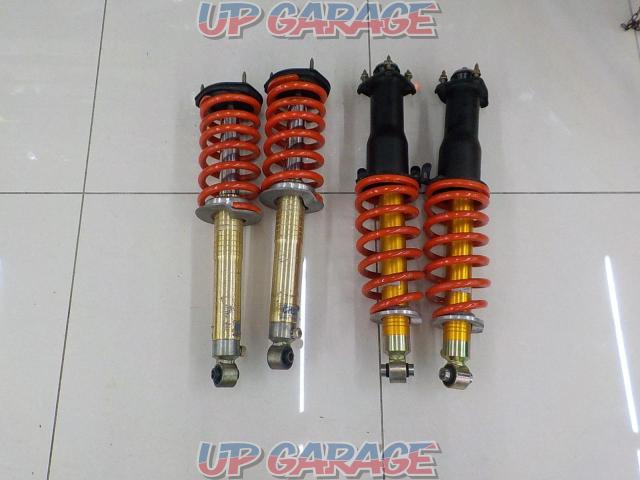 Ohlins オーリンズ Cリング車高調 オーバーホール後未使用 クラウン 17系 中古パーツ買取 販売のアップガレージ