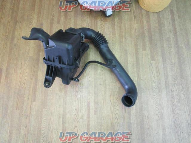 Mazda Genuine Nb Roadster Previous Term Air Cleaner Box 中古パーツ買取 販売のアップガレージ