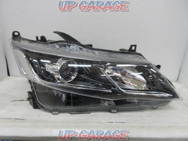 日産純正 Nissan セレナ純正ledヘッドライト 右側のみ 中古パーツ買取 販売のアップガレージ