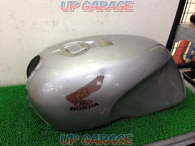 値下げしました 8honda Gb400クラブマン純正ガソリンタンク 中古パーツ買取 販売のアップガレージ
