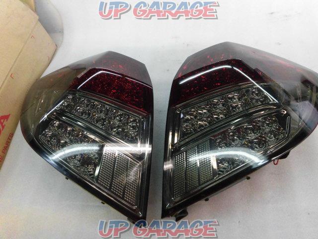 Crystaleye フルledテールランプ スモークタイプ 左右セット 中古パーツ買取 販売のアップガレージ