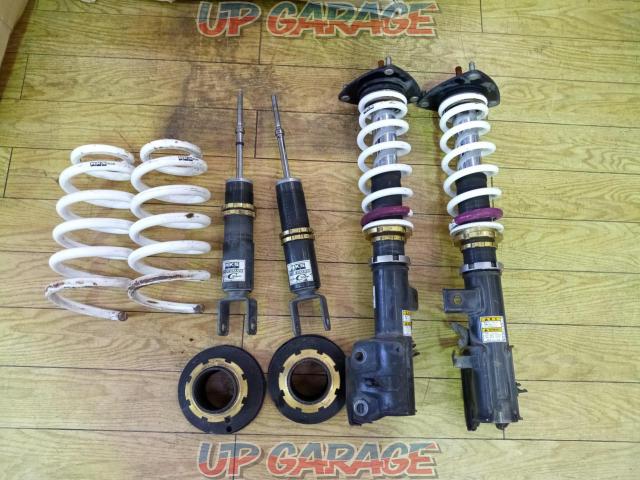 Hks 全長調整式車高調 Hyper Max C Wagon 日産 Nissan エルグランド E51 2wd 中古パーツ買取 販売のアップガレージ