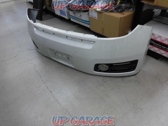 日産純正 エルグランド E51 ハイウェイスター 前期 純正フロントバンパー 中古パーツ買取 販売のアップガレージ