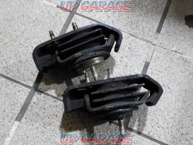 ワケアリ 日産純正 シルビア純正エンジンマウント 補修ベースとして 中古パーツ買取 販売のアップガレージ