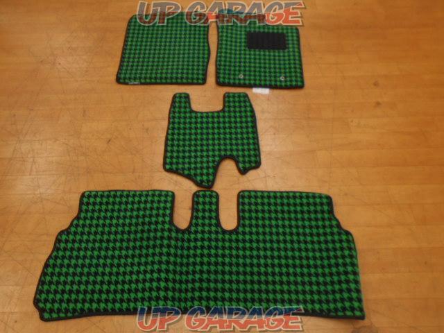 値下げしました ホットフィールド フロアマット 中古パーツ買取 販売のアップガレージ
