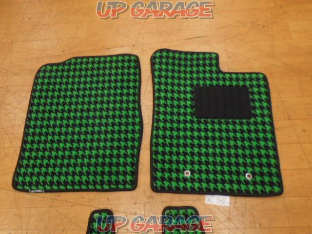 値下げしました ホットフィールド フロアマット 中古パーツ買取 販売のアップガレージ