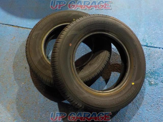 中古タイヤ2本セット Goodyear Efficientgrip Eco Eg01 中古パーツ買取 販売のアップガレージ