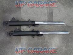 ◆ KAWASAKI (Kawasaki)
Genuine front fork
ZRX1200DAEG