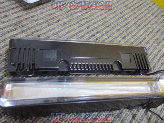 Ipf Ml 06 Flatles Fordrl Ipf デイタイムランニングランプ 面発光タイプ 中古パーツ買取 販売のアップガレージ