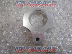 Unknown Manufacturer
Bracket for steering damper