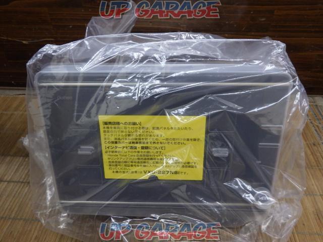 Gathers VXU-227NBi  8インチプレミアムインターナビ 未使用品-04