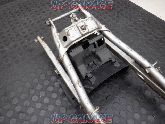  HONDA
Genuine sub-frame
Seat rail
NSR250 (MC21)-03