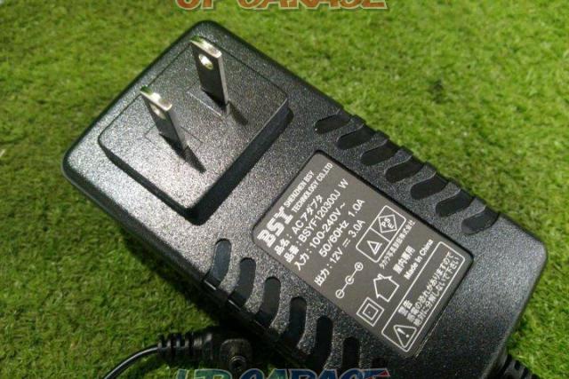 Unknown Manufacturer
Insulated drink holder-06