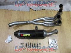 AKRAPOVIC(アクラポビッチ) フェザー8/FZ8 カーボン&ステン フルエキゾーストマフラー