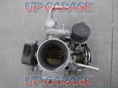 トヨタ純正(TOYOTA) 純正スロットルボディ