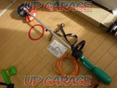 Makita UM2320 230mm電機草刈り機