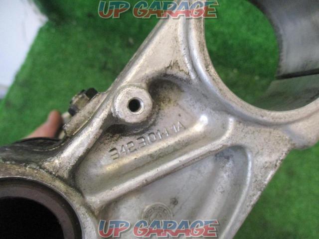 DUCATI
ST4S (removed from unknown model year: customer declaration)
DUCATI genuine
Top Bridge: 341.1.020.1A/Stem: 342.3.014.1A Stamped-06
