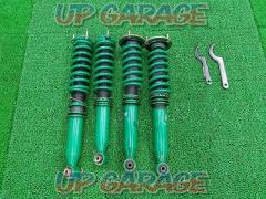 TEIN
FLEX
Z
(Damping force adjustment full tap harmonic drive)