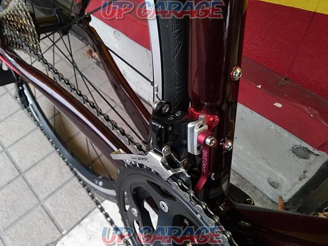 ★大幅値下げ!!★ ANCHOR RS8-エキップ モデル不明 カーボンレッド 2x10カーボンフレームロード-02