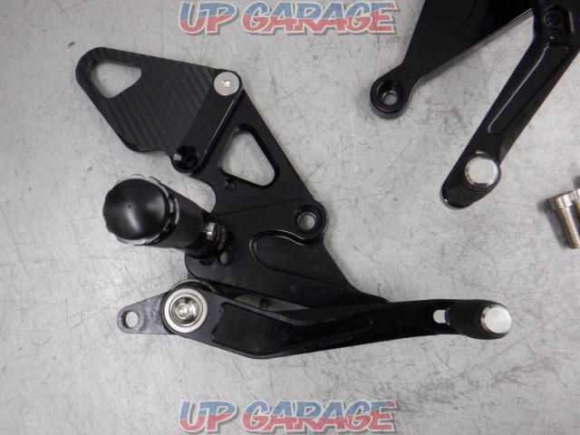 ◇ We lowered price
9MACCRANE
Step back-02