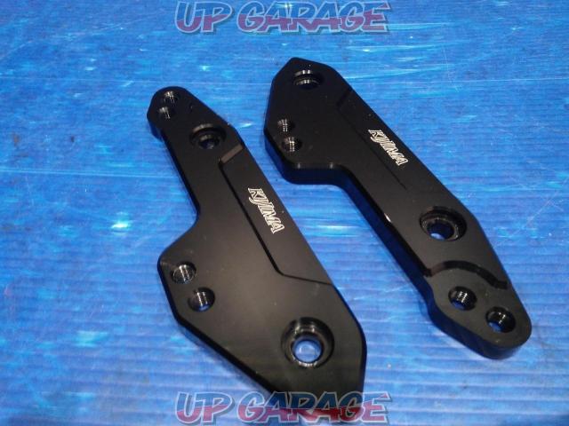 GSX250R ('17-'21)
Kijima
Step up bracket
213-4385-03