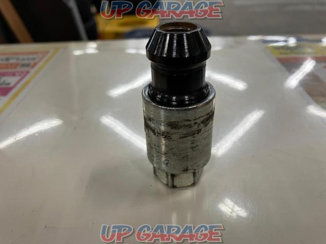 McGARD (Mac guard)
Wheel lock
black
M12 × P1.5-04