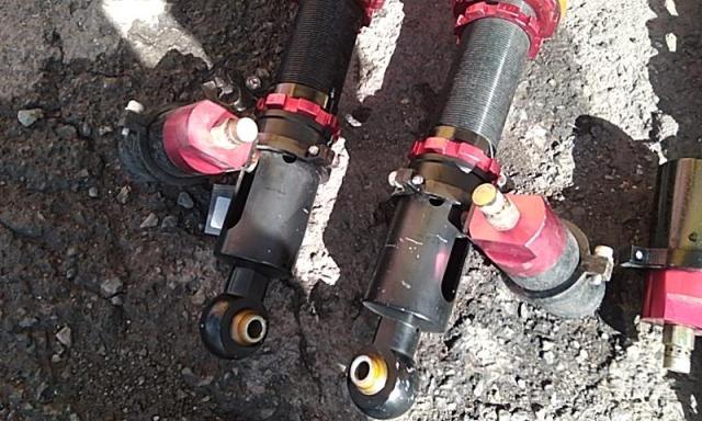 メーカー不明(KTS SC DAMPER SYSTEMΣ?)  FD3S/RX-7 別タンク式フルタップ式車高調-05