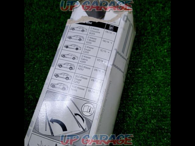Mercedes-Benz genuine
Windshield wiper blade-03