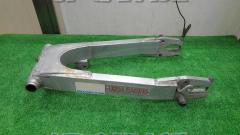 Ueda Racing
Swing arm