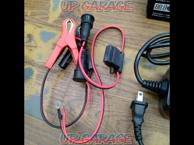 OKADA
AZ
Battery Charger
ACH-450-03