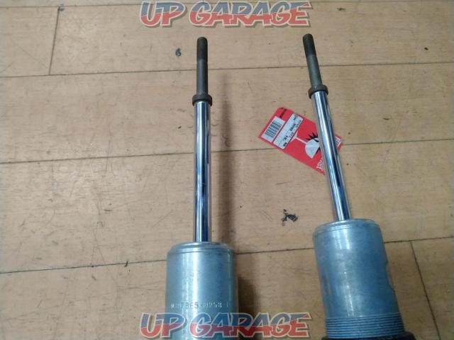 Roadster BILSTEIN
Shock only
※ Front only-03