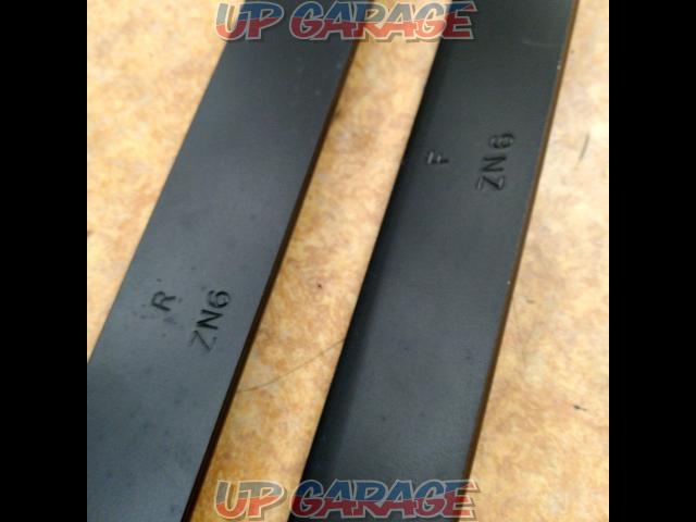 メーカー不明 シートスタンド用アダプター 86/BRZ ZN6/ZC6-04