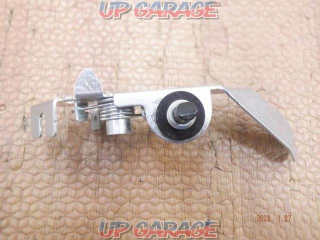 ダイハツ純正(DAIHATSU) 給油口ロック/LOCK SUB-ASSY.FUEL-04