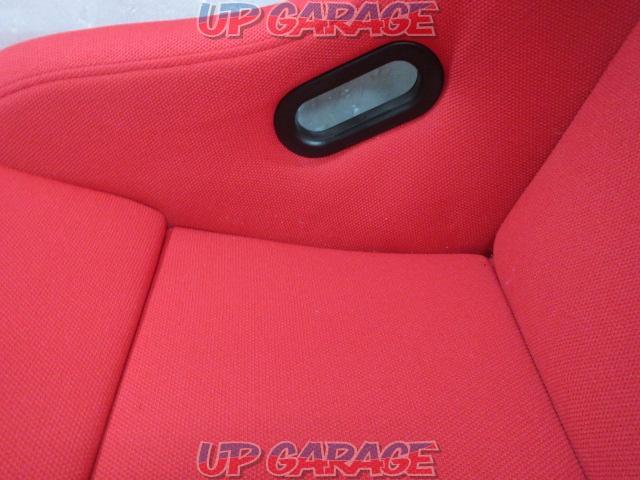 Unknown Manufacturer
Full bucket seat
(W01430)-05