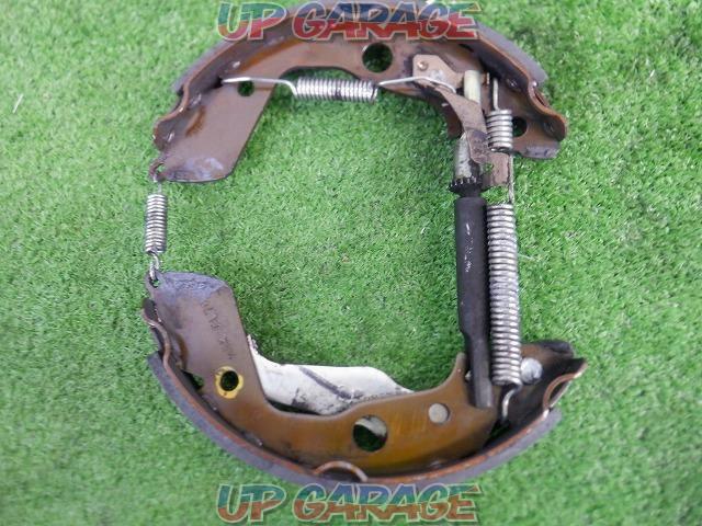 Unknown Manufacturer
Brake shoe set-03