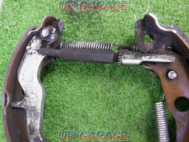 Unknown Manufacturer
Brake shoe set-06