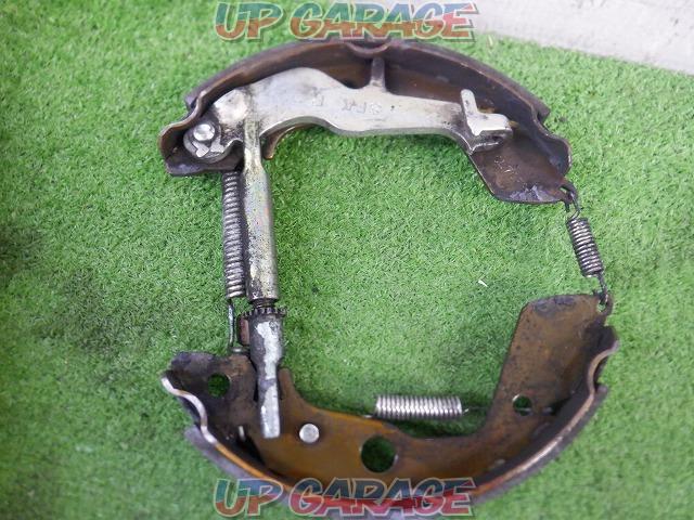 Unknown Manufacturer
Brake shoe set-09
