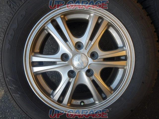 STRANGER
Twin 6-spoke
+
TOYO (Toyo)
GARIT
GIZ-02