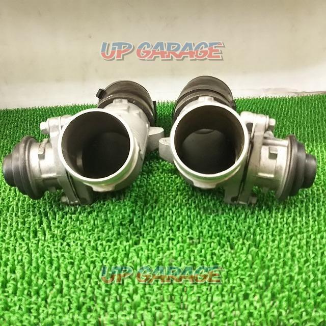 Nissan genuine
R35
GT-R
genuine blow off valve + piping-02