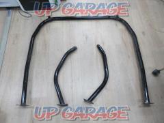 Unknown Manufacturer
Cappuccino
3 point type roll bar