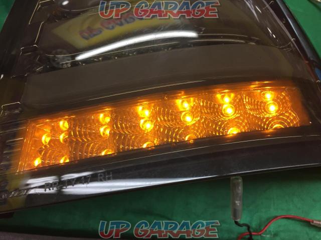 Revier ファイバーフルLEDスモークテールレンズ-06