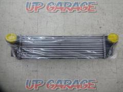 BEHR インタークーラー 【R7371002】