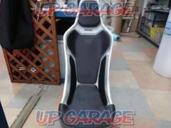 RECARO RCS
White-collar