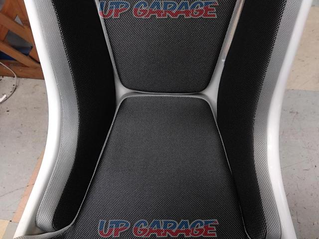 RECARO RCS
White-collar-04